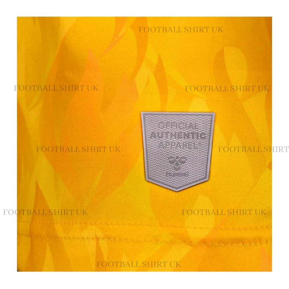 Southampton Away Football Shirt UK 21-22 (4)