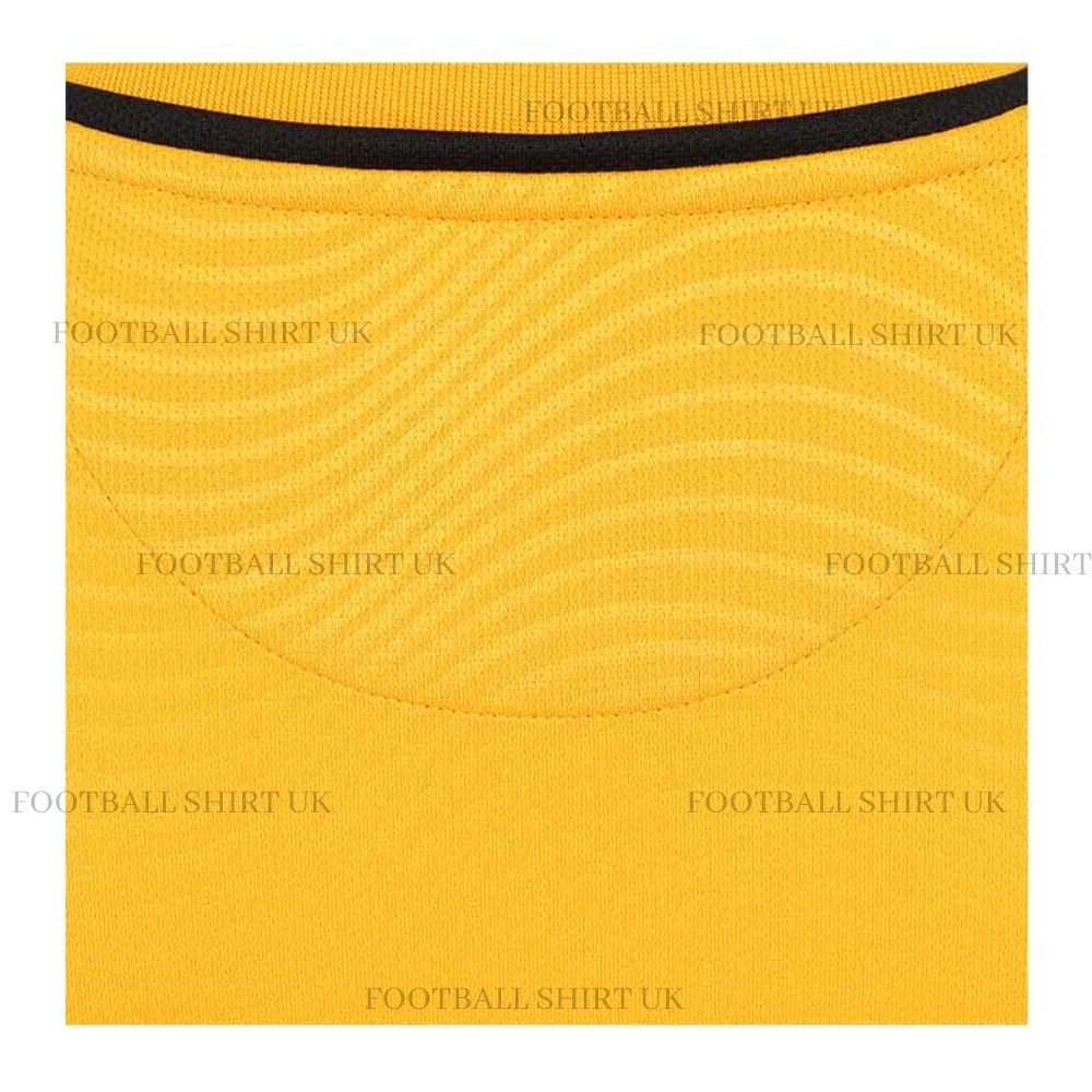 Wolves Home Football Shirt UK 21-22 (7)